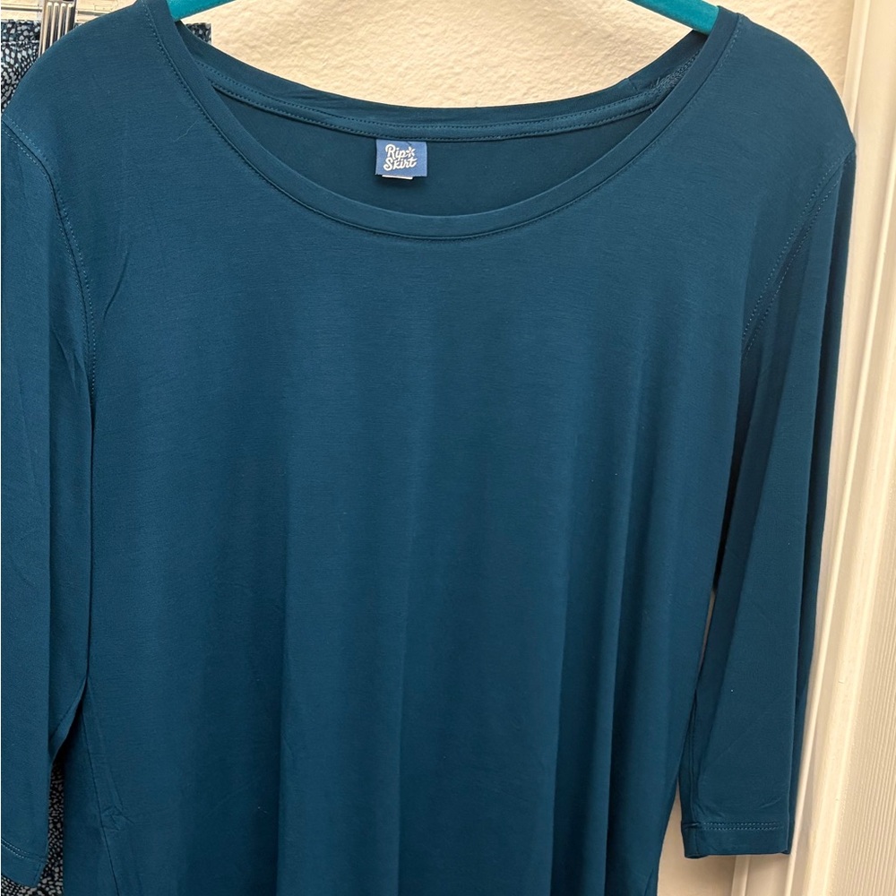 Ripskirt Hawaii Teal 3/4 Sleeve Relaxed Blouse